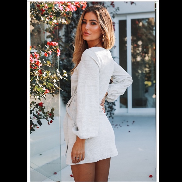 Grey Dress with Balloon Sleeves - Picture 5 of 8